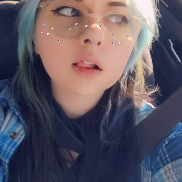 Meet your Posher, Shelby - Picture 1 of 1